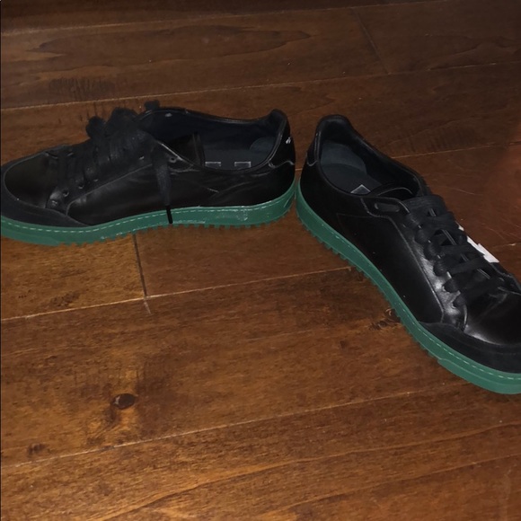 off white shoes - Picture 6 of 6